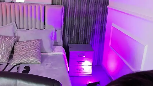 Gabrielakassi Adlı Modelin Canlı XXX Sohbeti