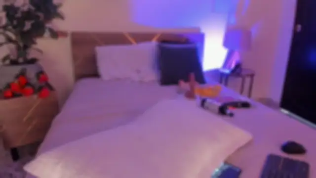 YariRose Adlı Modelin Canlı XXX Sohbeti