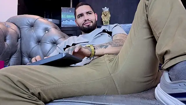 Chat +18 de matteosantos ao vivo