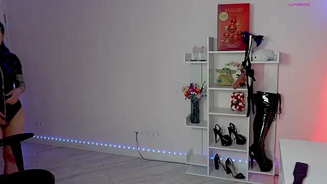 Chat XXX Live QueenAliceX