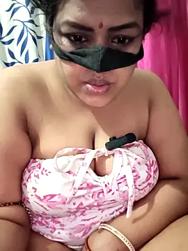 Deborbhavi222: онлайн-секс-чат