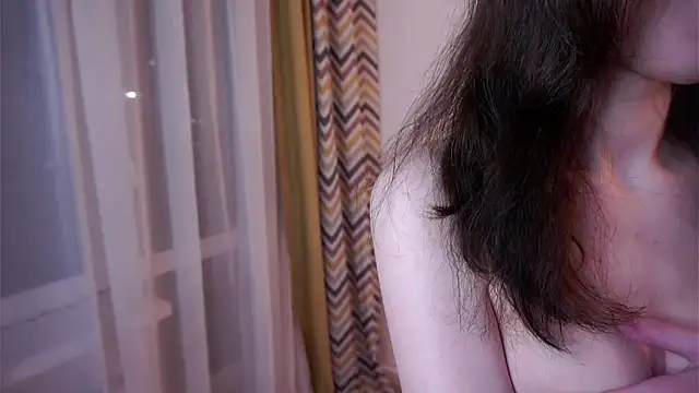 XXX chat uživo modela CleotildePiel