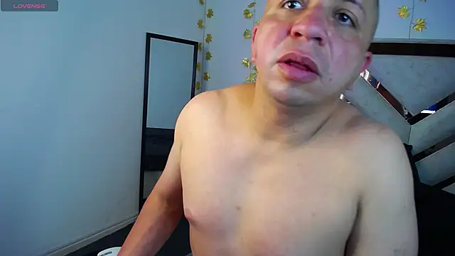 Thee_Rockk Webcam show