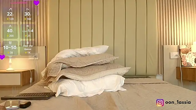 Show Webcam de alessia_moon1