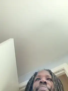 HaloRodeoLover2's Live XXX Chat