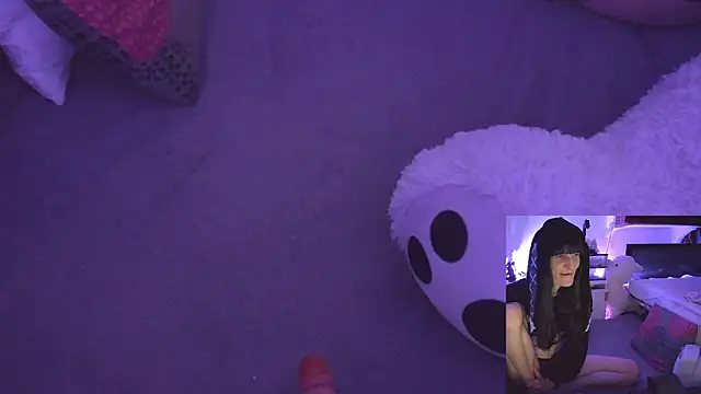 CeriseLapine's Live XXX Chat