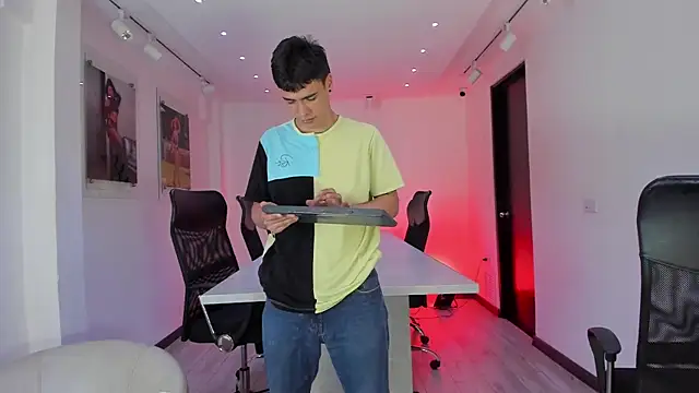 BenitoSaenz Live XXX-Chat