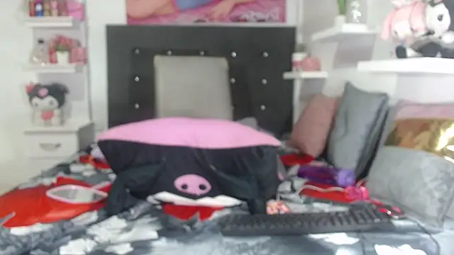 Pertunjukan Kamera Web SnowxxWhite