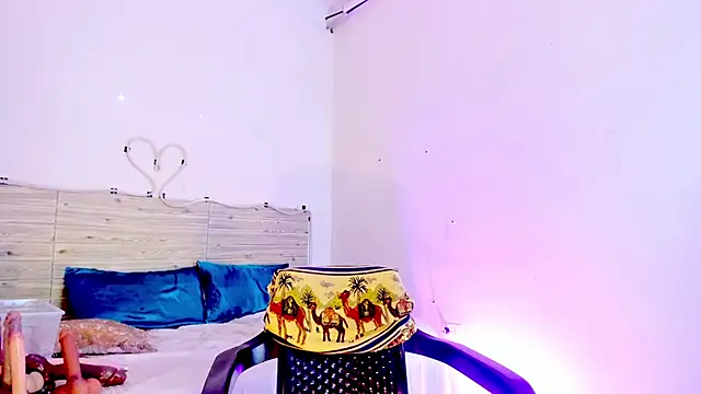 Chat XXX en directo de lilahSweet