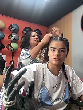 Živý XXX chat Kaily_Sweet16