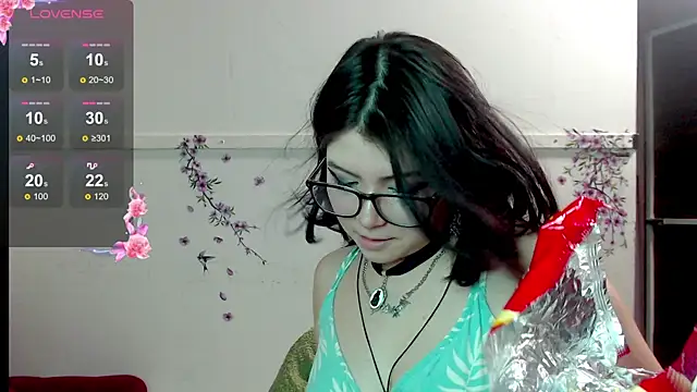 Ginebra_Sensual's Live XXX Chat