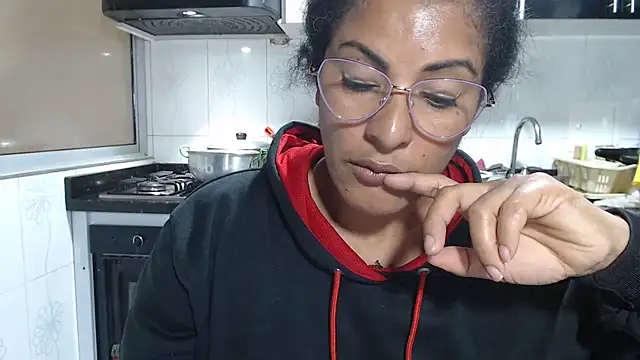 kateleyagrey's Webcam Show