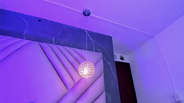 Chat XXX en directo de Ibbie_drastic