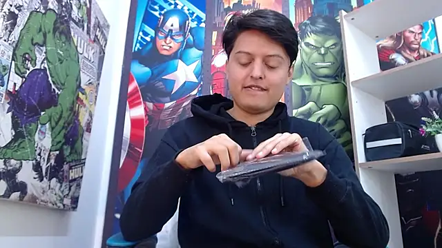 Chat +18 de Kevin_Charless ao vivo