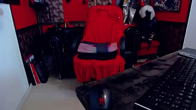 DommeBellatrix Live XXX-Chat