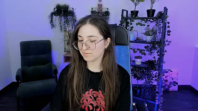 دردشة VirtuallVoyant الجنسية المباشرة