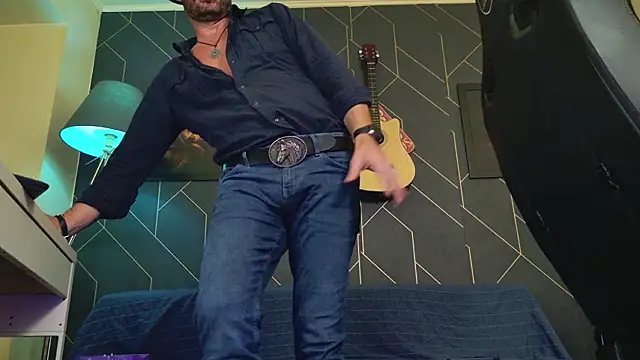 ChrisKox 即時 XXX 聊天