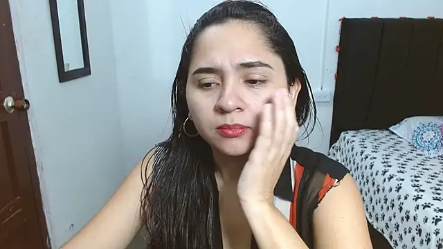 Thalian – Naživo XXX chat