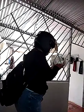 Katy_9523: διαδικτυακό σόου στην κάμερα