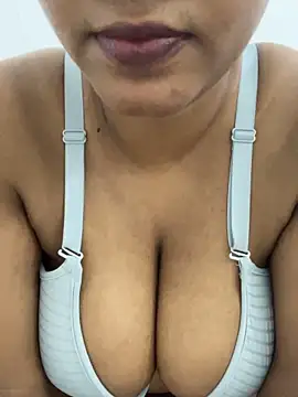 MIYA_SL live XXX chat