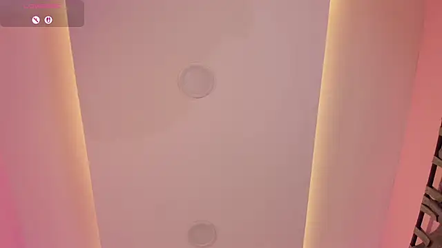 nicolle_pierce Live XXX-Chat