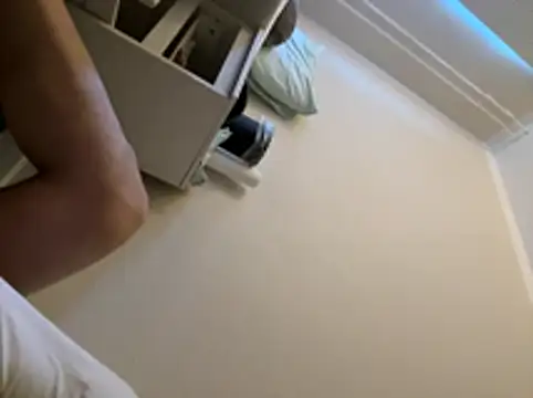 Adamhorny18 – webcam-show