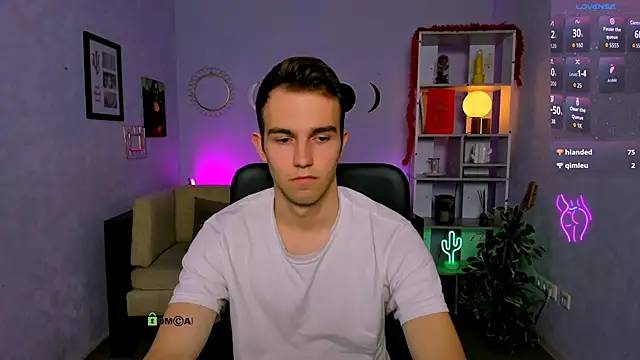 แชท XXX สดของ astren_villo