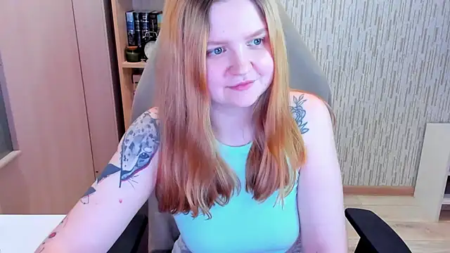 AnitaXVine live XXX chat