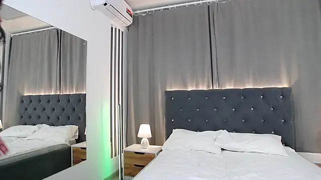 VikkyVonn Obrolan Langsung XXX