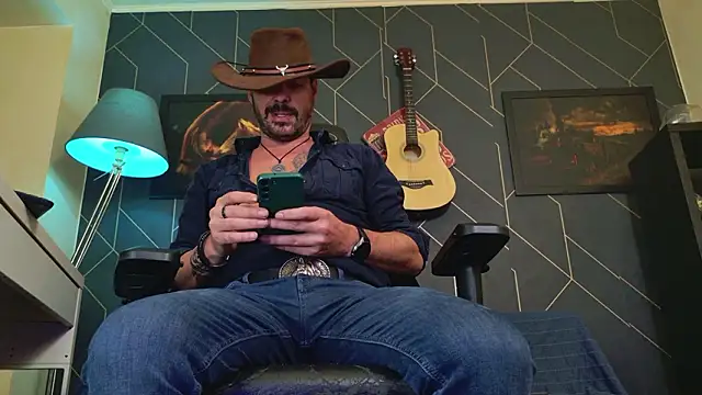 ChrisKox 在線直播表演