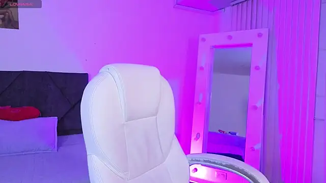 _sharlotte777 – Naživo XXX chat