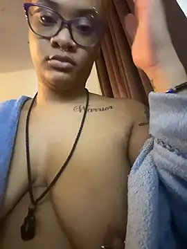 nickytheehawtie's Live XXX Chat