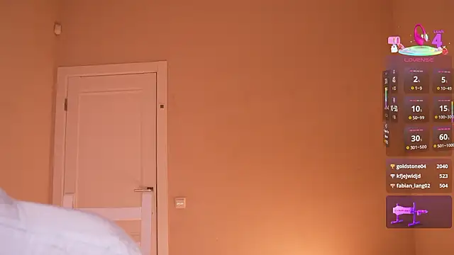 Miablueye 现场XXX聊天