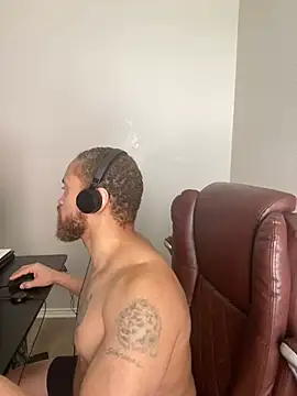 Fathero1time webcam show