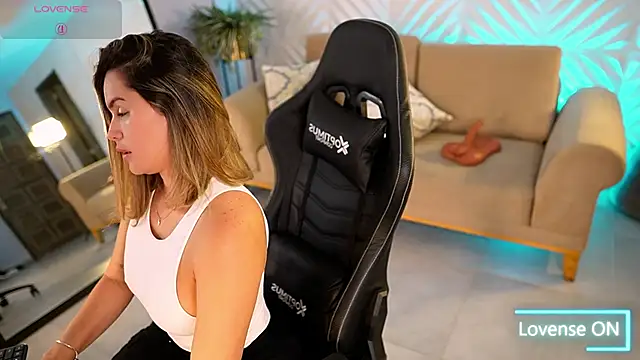 Czat XXX na żywo – KylaMorrison