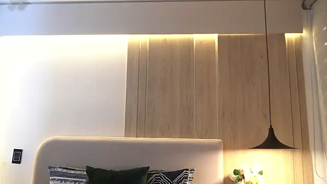 Chat +18 de KalaBeckett_ ao vivo