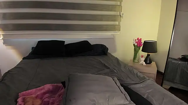 XXX chat uživo modela MERIDA_TAYLOR