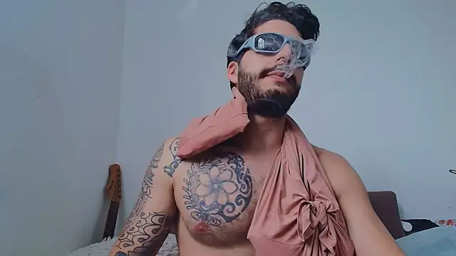 thomas_gun: онлайн-секс-чат