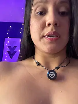 Živý XXX chat mahia_queen