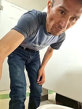 Nacho18hot 在線直播表演