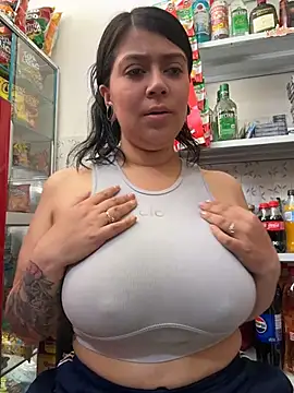 emilyjohanson webcam show