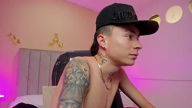 Nascary_Fox's Live XXX Chat