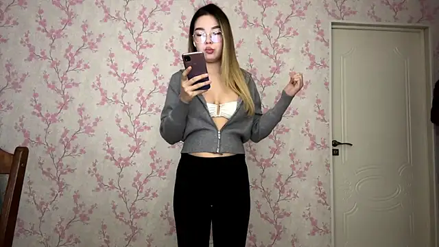 Show de webcam de MadeleneStoesz