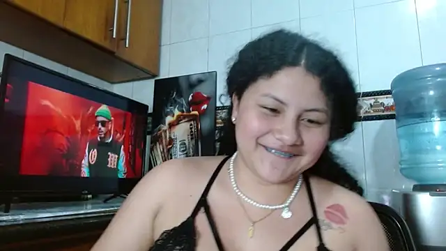 Baby_dirt Live XXX Chat