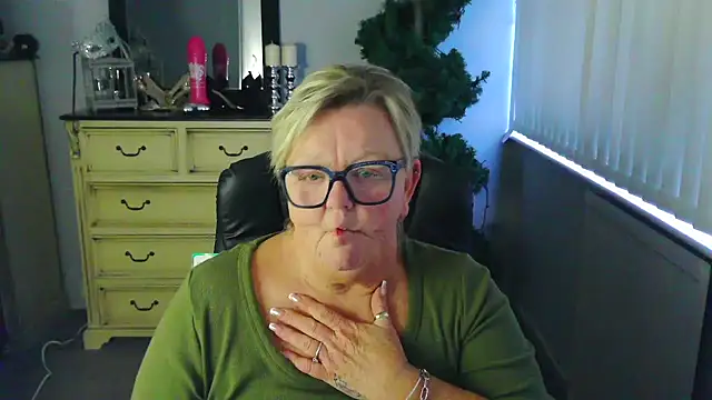 BridgetBlueEyes Live XXX-chat