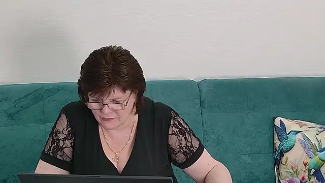 Sandra_Sunrise Chat XXX in diretta