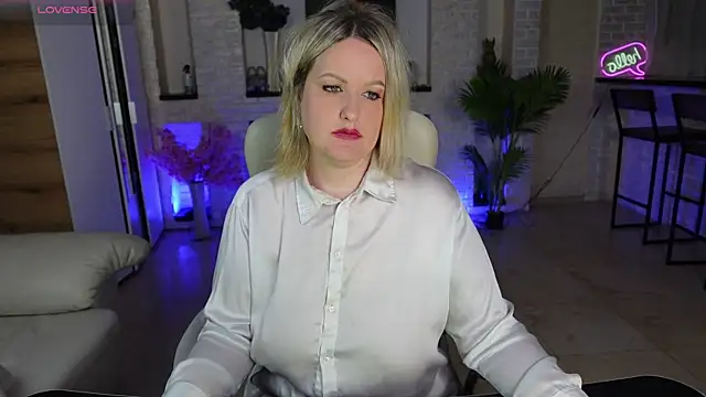 MariemLui's Live XXX Chat