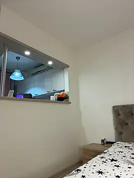 IrisBluesn Live XXX chat