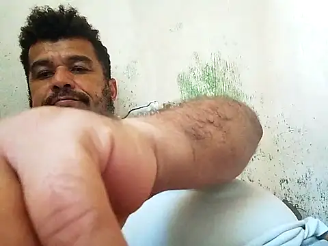 tarra122 Chat XXX in diretta