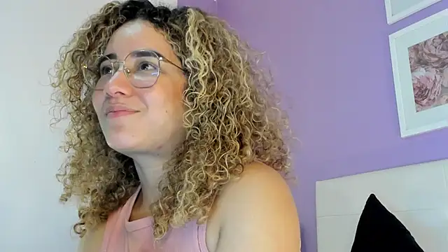 Czat XXX na żywo – Charlotte11-11